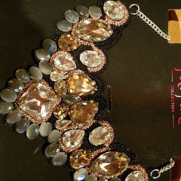 PINK PEWTER NECKLACE - Picture 2 of 5